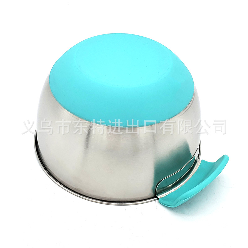 Factory direct sales stainless steel salad basin, high-quality stainless steel silicone handle basin, salad bowl with scale, anti-slip baking detail image 7