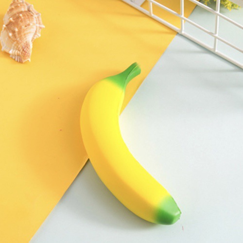 跨境慢回弹捏捏乐仿真香蕉 仿真水果钥匙扣树脂食物模型摄影道具