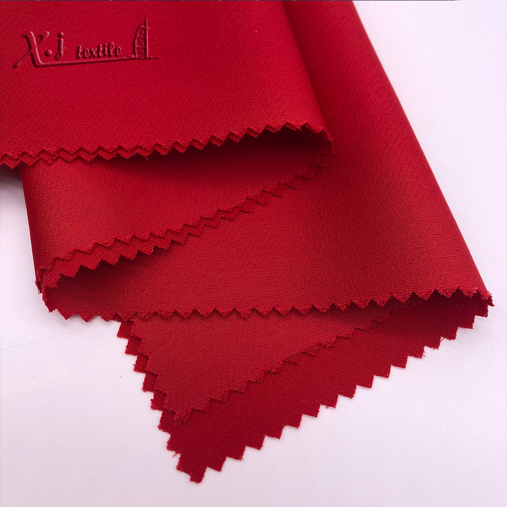 厂家供应单面纬弹面料 供应连衣裙面料 时装面料多规格可定制