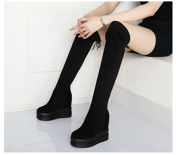 Boot nữ cổ cao ôm bắp chân co giãn, dáng qua gối, đế bệt — Lót lông đen chi tiết 2