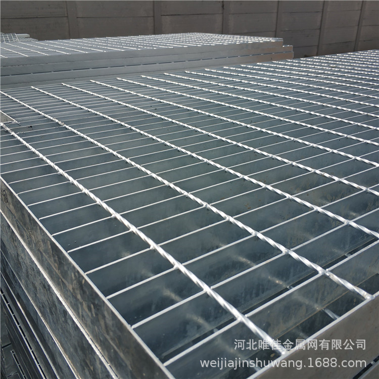 生產廠家直供鋼格柵鍍鋅 平臺鍍鋅格柵板 河北熱鍍鋅鋼格板