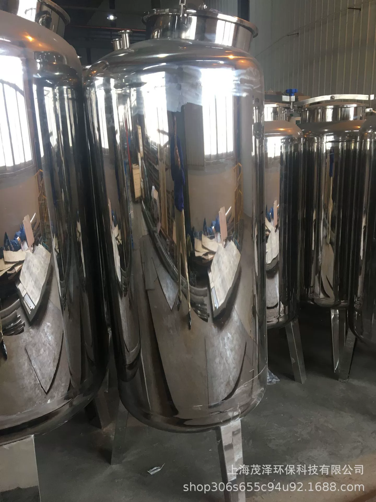 Резервуар для хранения очищенной воды из нержавеющей стали 304/316L, стерильный, большой емкости 0.5Т, 1Т