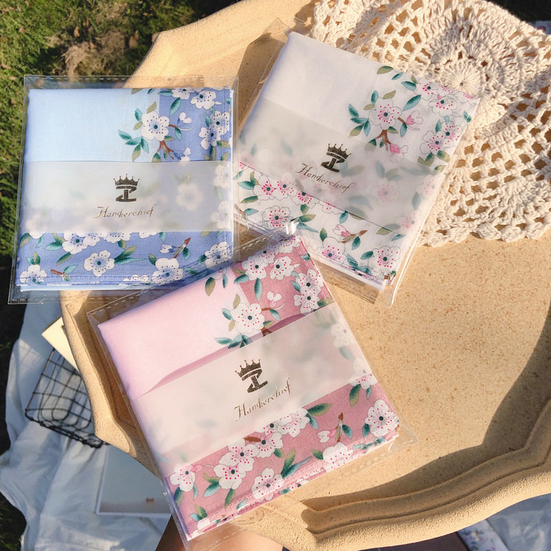 Women's handkerchief 100% cotton handkerchief printed with flowers 100% cotton square scarf 100% cotton girls antique floral handkerchief wedding souvenir gift