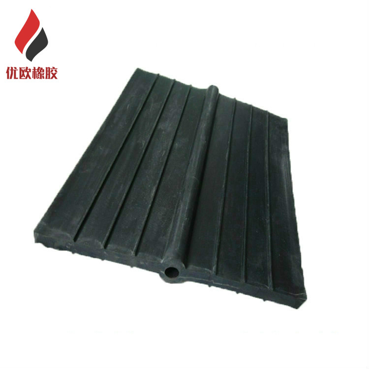 651橡胶止水带 (20)