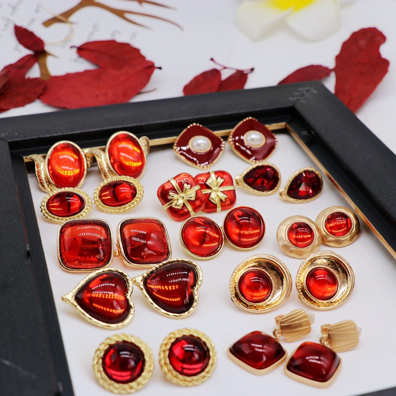 Geometric Pattern 1 Pair Retro Geometric Alloy Plating Resin Women's Ear Clips