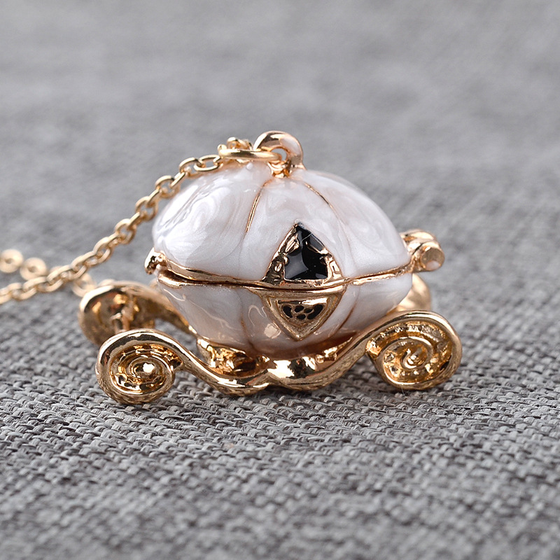 Fashion magic pumpkin car alloy necklace clavicle chain accessories hot sale