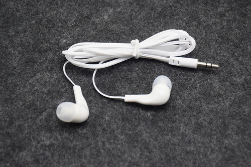 手机音乐耳机MP3/MP4耳机入耳式配机耳机 MP3MP4库存耳机入耳式