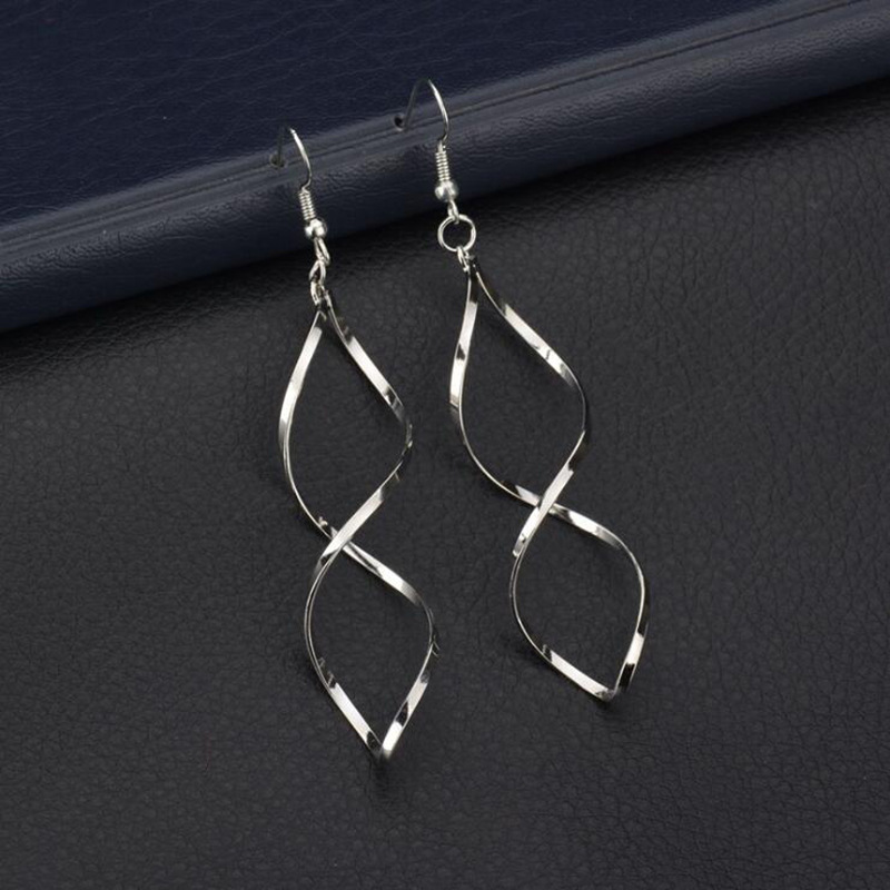 Daily Occasion Alloy Material The Answer Pattern 1 Pair Fashion The Answer Alloy Plating Women's Drop Earrings