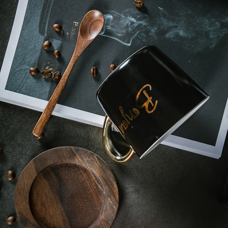 Taza de café de cerámica taza de agua con taza de nuez cucharada LOGO personalizado