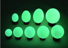 廠家直銷天然綠夜明珠冰洲石夜光球發光水晶球擺件批發