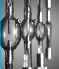 USHIOţβ  UXM-200H  �߉�ˮ�y��  UV��