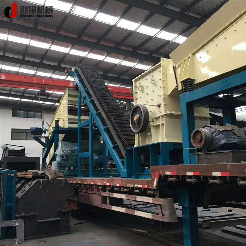 移动式公路石料破碎机 混凝土块移动破碎站 水泥路沥青块粉碎机