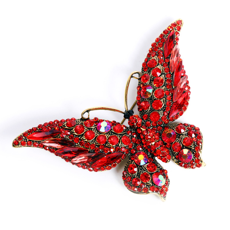 Retro Butterfly Alloy Inlay Artificial Diamond Crystal Women's Brooches display picture 5