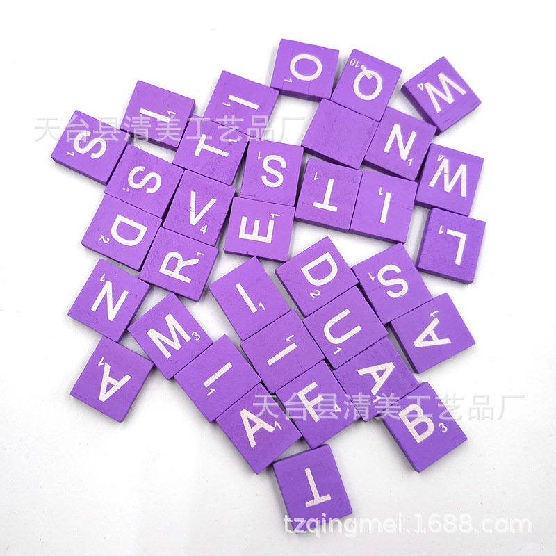 Letras blancas coloridas cartas de rompecabezas de educación temprana cuadrados estándar piezas de madera 100 unidades un paquete