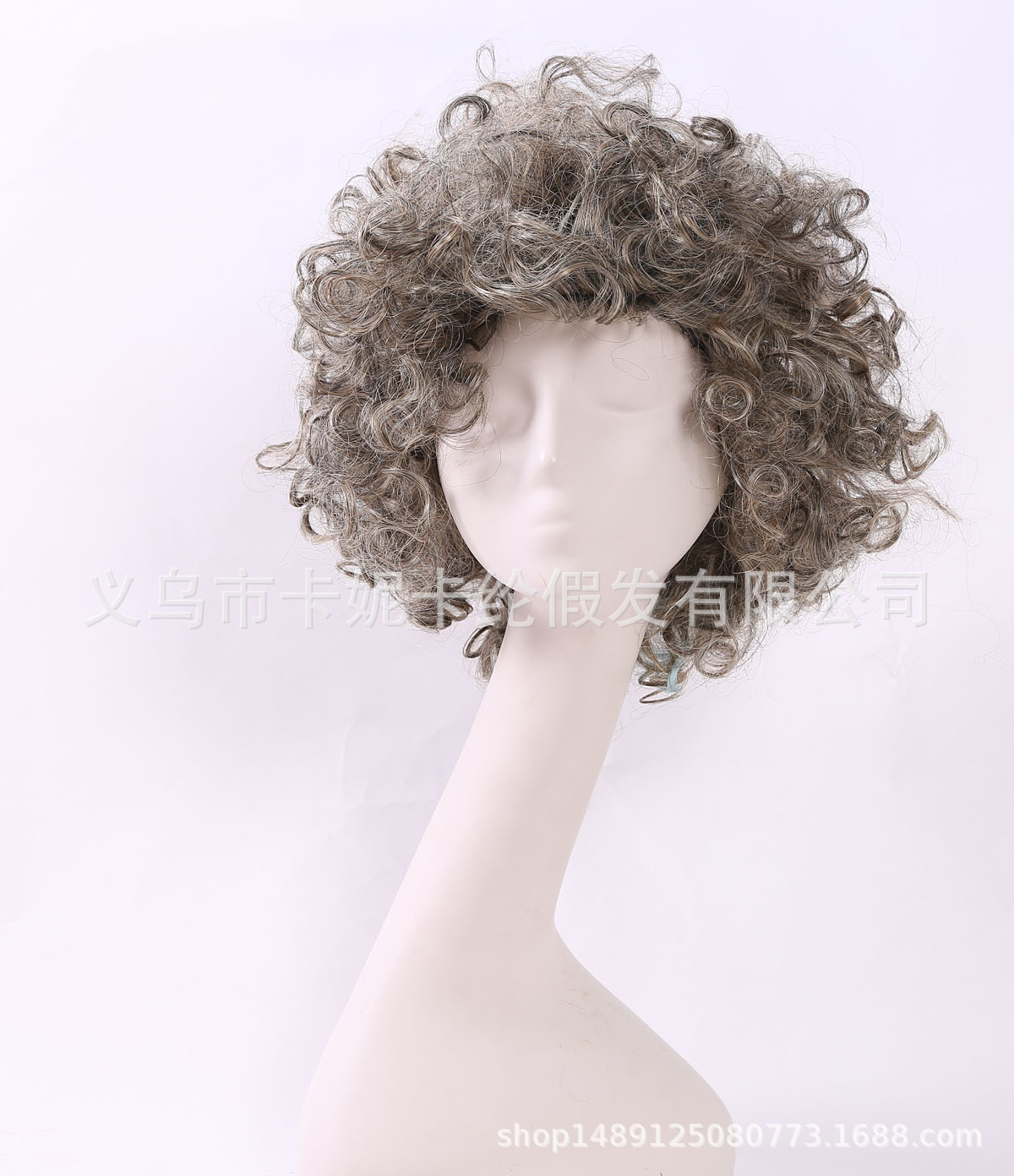 El nuevo cabello de los fanáticos del lino claro es popular en Europa y América