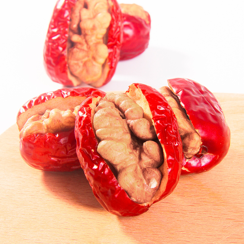 Xinjiang specialty Walnut Jujube Walnut 500g Independent packing snacks Manufactor Direct selling One piece On behalf of