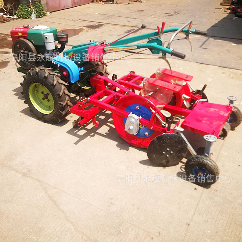黑龙江手扶车带小块地用的苞米谷物花生膜上播种机芸豆油葵红豆播