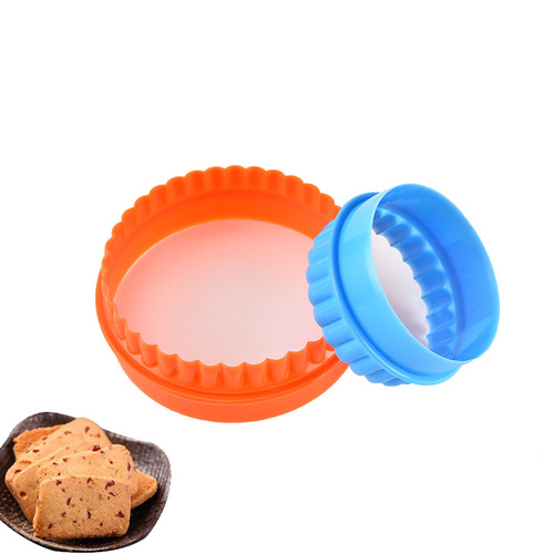 Factory direct sales baking mold round cake mold set plastic biscuit cutting cake cookie impression set 6 pieces