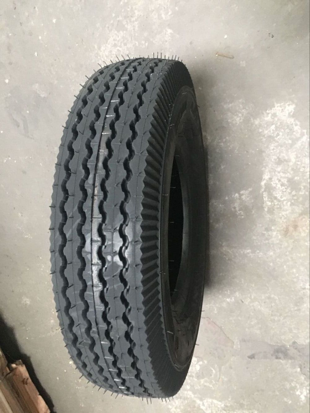 厂家生产摩托车轮胎 三轮摩托车轮胎 400-8 越野胎 真空胎轮胎