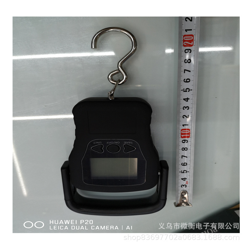 2019 nueva báscula electrónica de mano 50kg / 10g báscula de equipaje báscula de pesca con cinta de medición retráctil