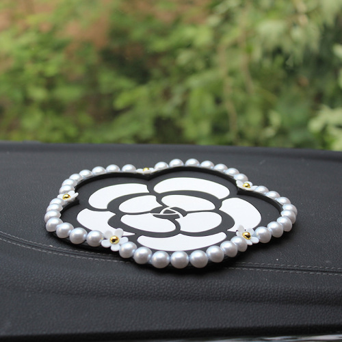 Automotive supplies, car interior decorations, car non-slip mats, silicone rubber mats, camellias, pearls and daisies, dropshipping