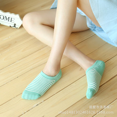 Ankle socks for women, shallow mouth Korean style, low-top summer fresh cotton socks, thin silicone anti-slip invisible socks for women, boat socks