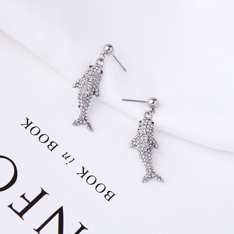 S925 Silver Earrings Long Simple Diamond Stud Earrings Fish Set display picture 1