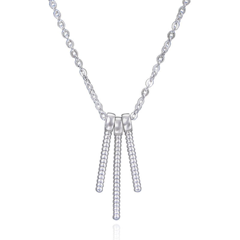 Venta caliente transfronteriza s925 Collar de plata de las mujeres Cadena de clavícula corta simple dulce cadena fresca conjunto Al Por Mayor