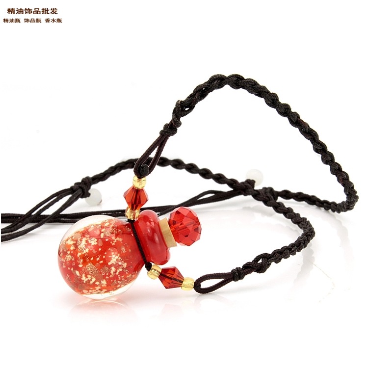 中国精油饰品网喜庆红球形金莎瓶妞妞绳项链2.jpg