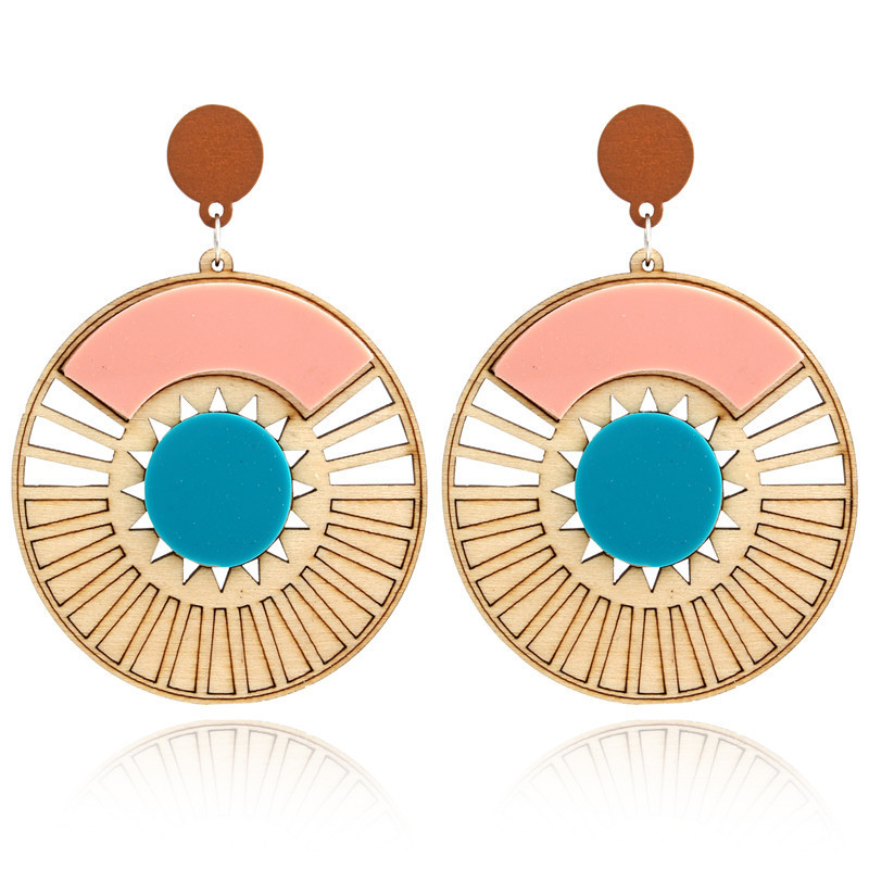 Round Wood Earrings Multilayer Hollow Plate Cut Large Earrings Wood Earrings display picture 1
