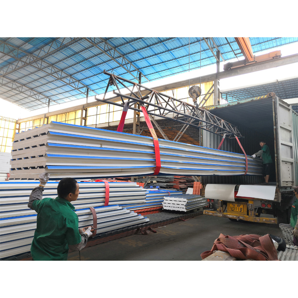 佛山塑料瓦厂家直销PVC防腐屋面瓦片隔音减噪夹芯板厂房屋顶隔热