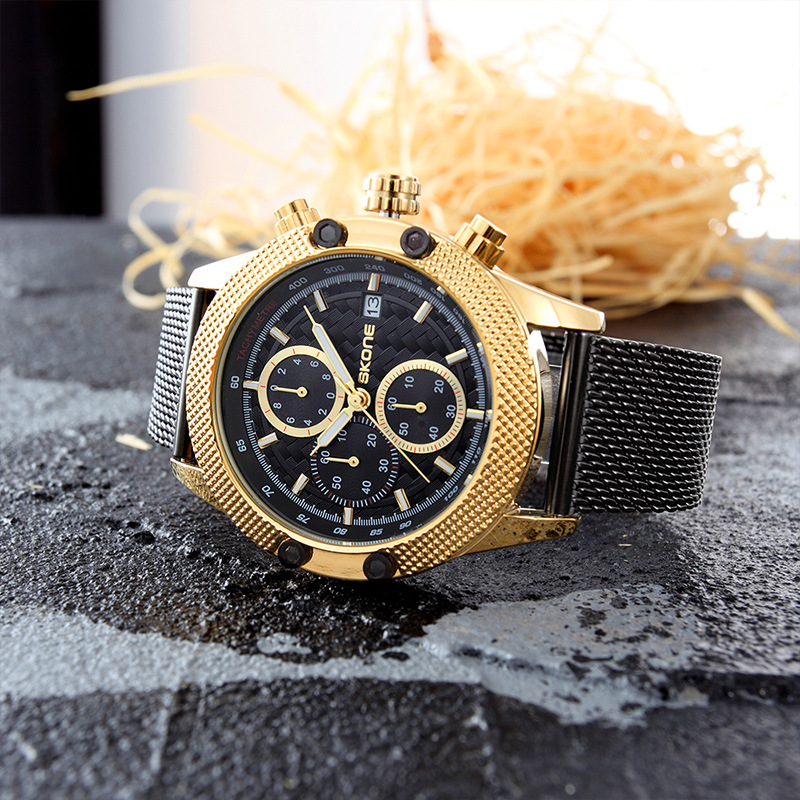 Benyar Watch on Wrist
