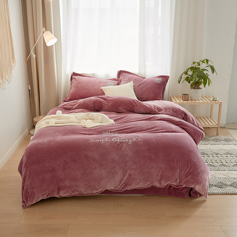 冬季新品双面绒活性4件套 南通家纺绣花纯色床上用品四件套批发|ru