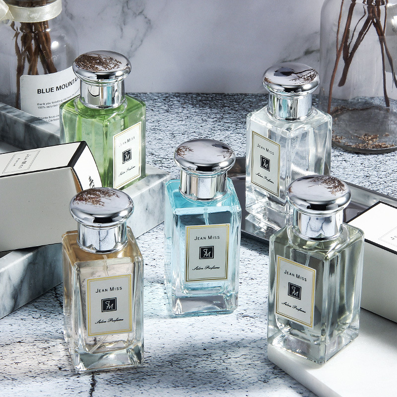 2023 Nieuwe Hot Parfum Kleine Stad Yixiang Blauwe Wind Chime Vrouwen Parfum Lichte Geur Blijvende Sage Canglan Kleine Parfum_voghion.com