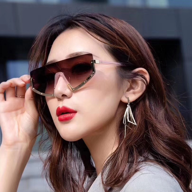 New Fashion Simple Style One-piece Frame Sunglasses display picture 16