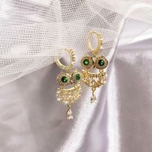 鋯石銅制耳扣潮流微鑲綠色水晶貓頭鷹耳環創意時尚耳墜水鉆耳飾品