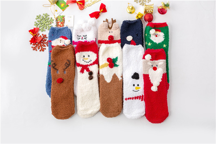 Christmas Christmas Women's Cartoon Polyester Coral Fleece Embroidery Crew Socks A Pair