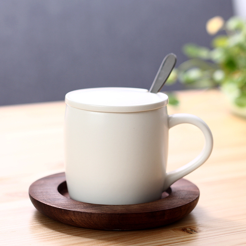 Taza de café de estilo europeo extra grande Taza de cerámica Taza de agua Taza con almohadilla Cuchara para grabar texto LOGO