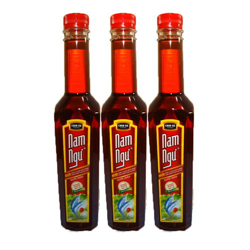 Bulk wholesale of Vietnamese specialty imported fish sauce 500ml condiments, fresh soups, seafood sauces, dipping sauces