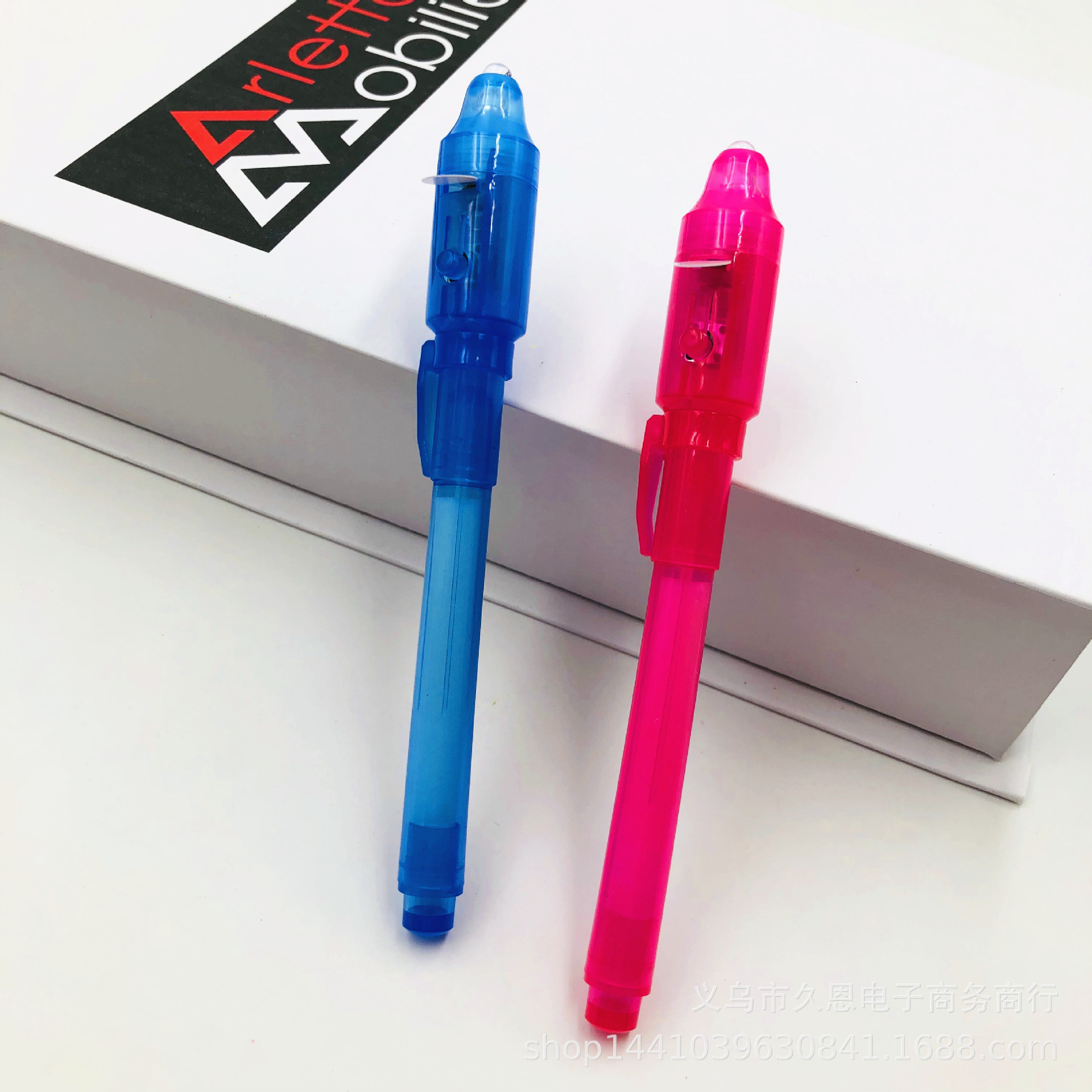紫外线环保验钞笔魔术隐形保密笔UV笔多功能塑料大头笔亚马逊爆款详情7
