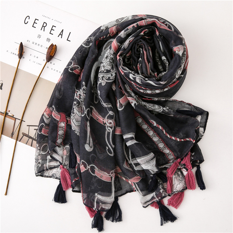 Scarf Black Printing Fringed Scarf Scarf Decorative Scarf Shawl Women Sun Protection display picture 5