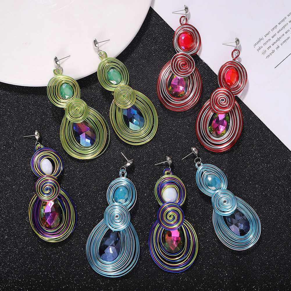 Coloré En Métal Alliage Boucles D'oreilles Coréenne Nouvelle Couleur Bonbon Boucles D'oreilles À La Mode Et Polyvalent Boucles D'oreilles Accessoires Jiaqi Ornement Livraison display picture 10