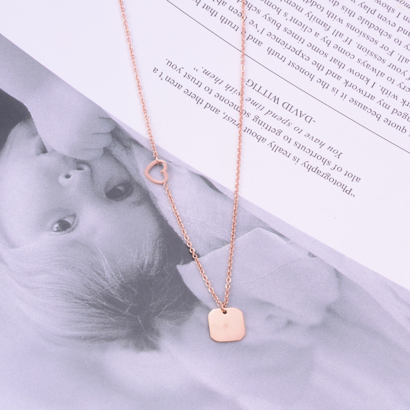 Simple Geometric Necklace Plated 18k Rose Gold Titamium Steel Collarbone Chain display picture 5