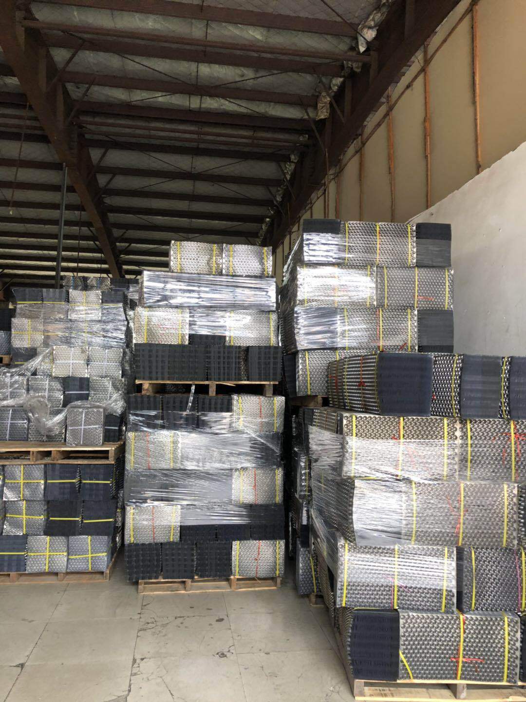 水稻机插秧盘、抛秧盘、早稻晚稻秧盘、育秧软盘，育秧硬盘、蛋片