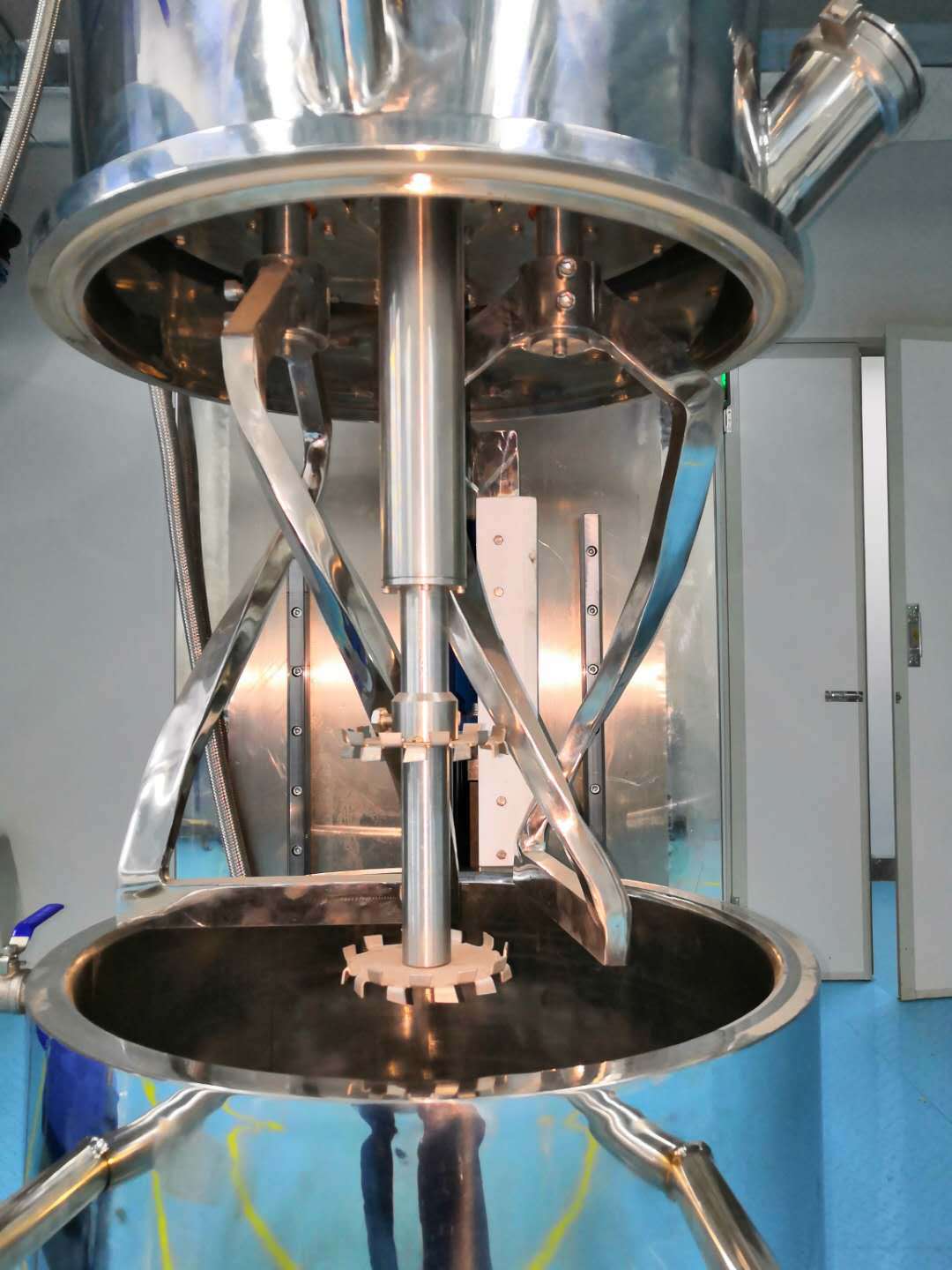 大型小型立式不锈钢真空加热双行星多功能强力三轴分散搅拌机厂家