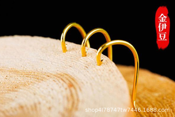 Crooked mouth Golden fish hook fish hook Izou gold is thorny fish…