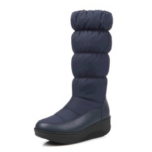 现货雪地靴 跨境新款高筒棉靴子40-44码厚底中跟女靴水台保暖靴