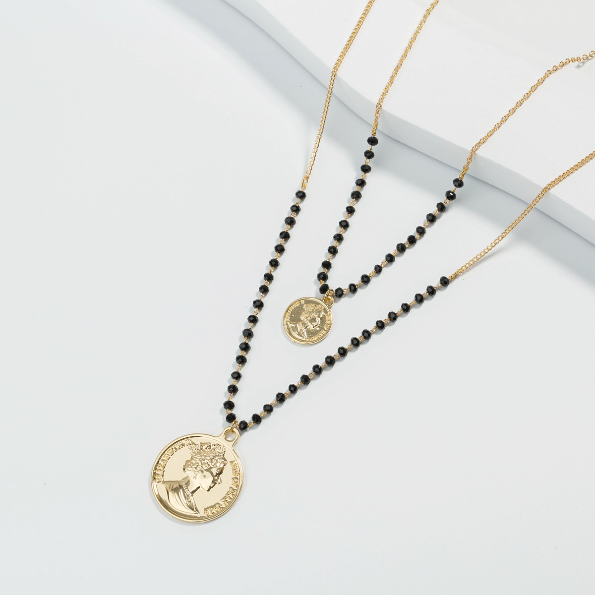 European and American creative fashion handwoven bead chain golden retro coin pendant necklacepicture5