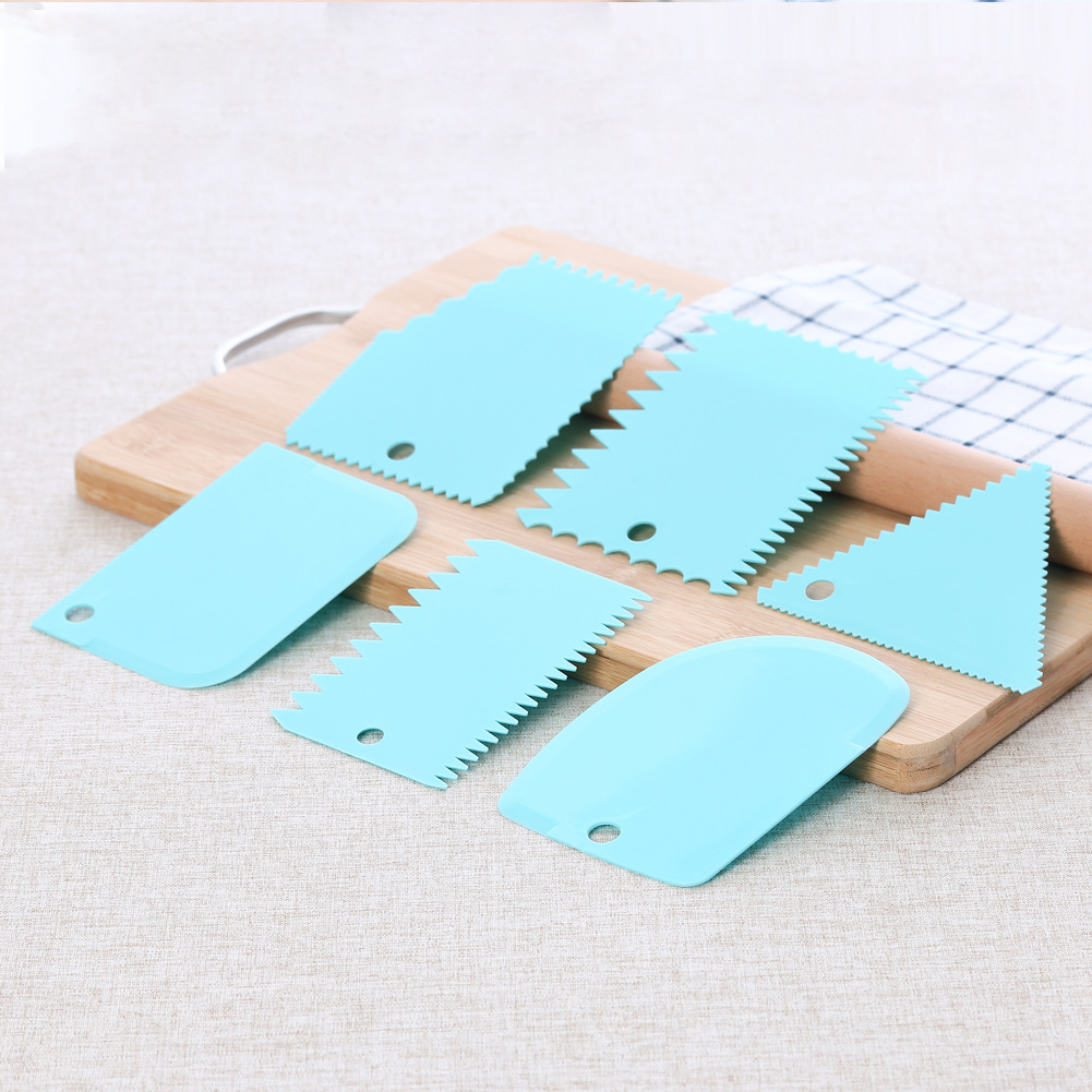 彩色6件套塑料梯形半圆弧形三角锯齿蛋糕奶油刮板