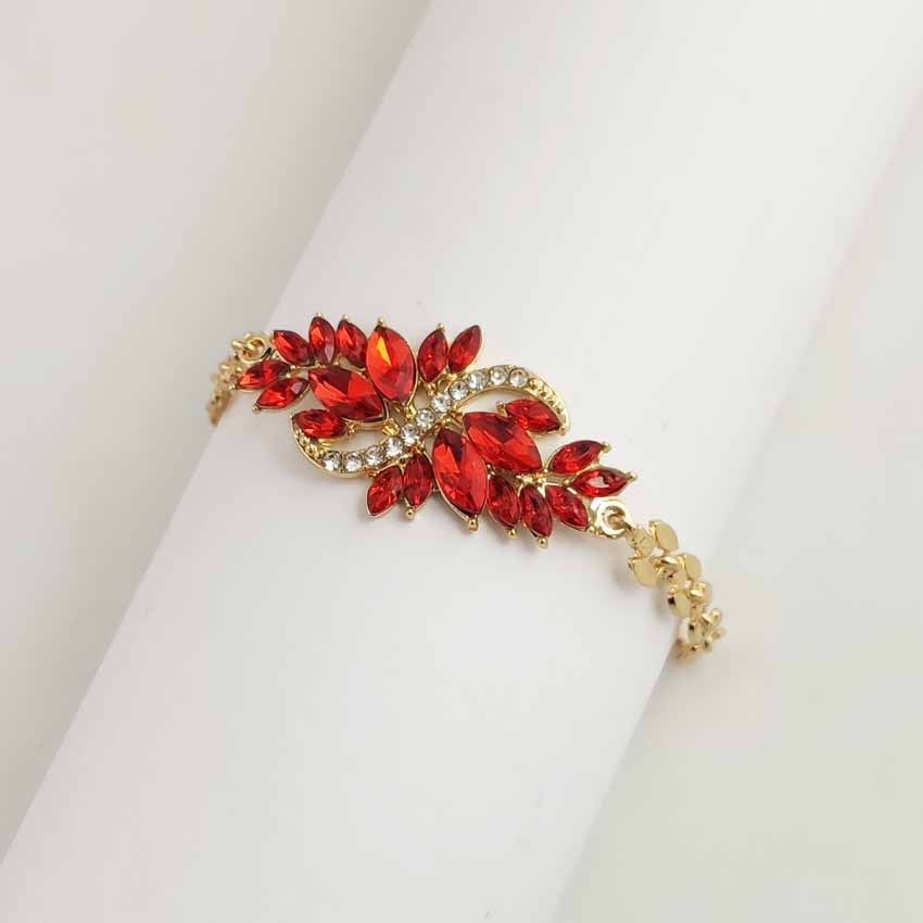 Popular Diamond Inlaid S-Shaped Resin Flower Bracelet